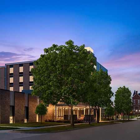 Home2 Suites By Hilton Des Moines At Drake University Exterior photo
