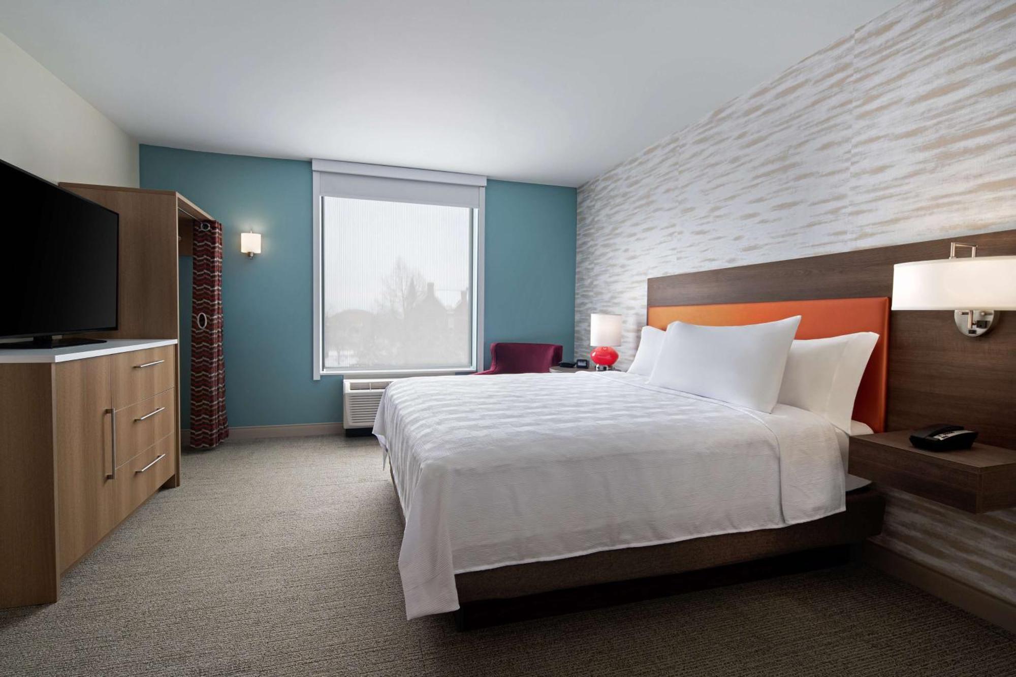 Home2 Suites By Hilton Des Moines At Drake University Exterior photo