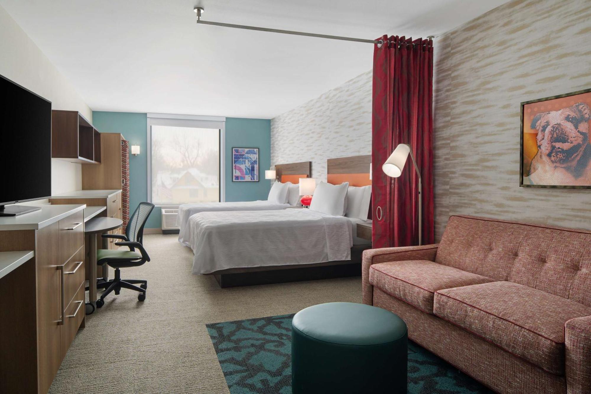 Home2 Suites By Hilton Des Moines At Drake University Exterior photo